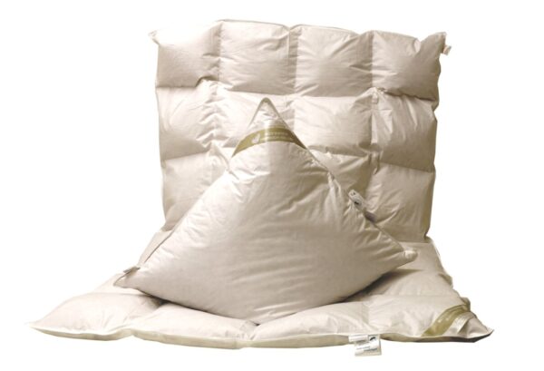 Set Daunendecke Daunenbett Bettdecke 4x6 155x220 cm 100% neue Daunen + Kissen EAN:0785983360463