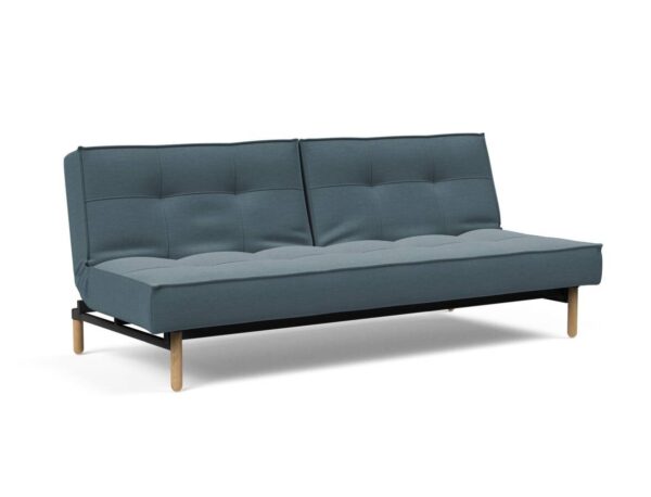 Innovation Splitback Klappsofa 573 Vivus Dusty Blue Stem Holz hell / Gestell schwarz EAN:5700110945424