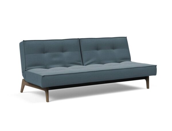 Innovation Splitback Klappsofa 573 Vivus Dusty Blue Elk Rauch-Eiche / Gestell schwarz EAN:5700110949248